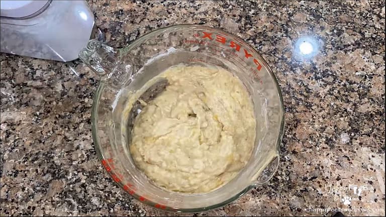 banana bread batter mixed