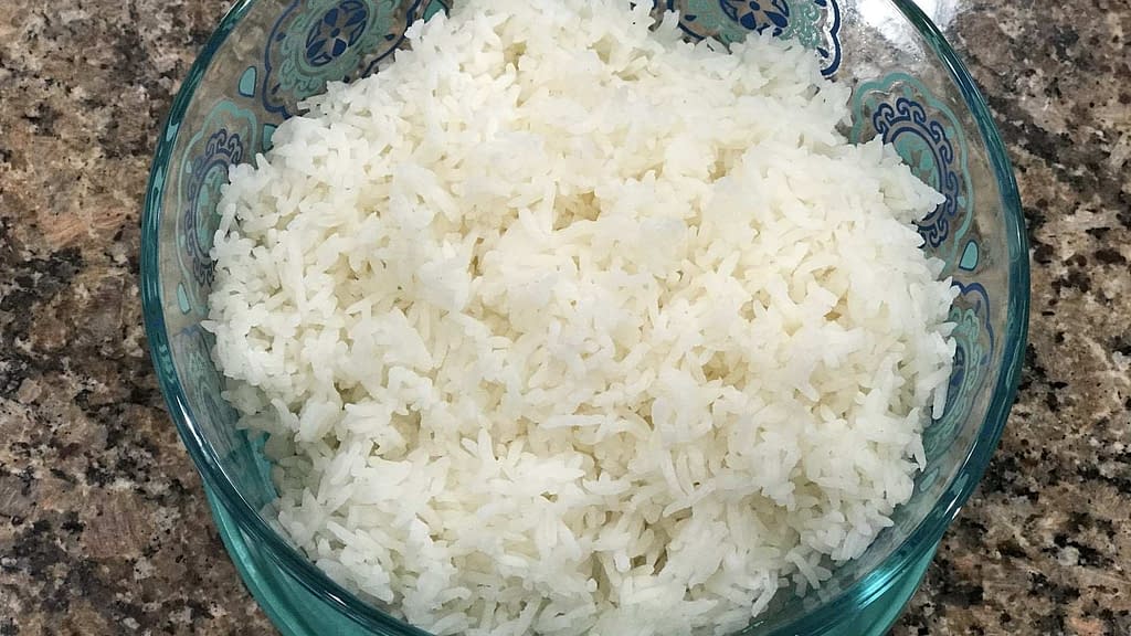 A bowl of cooked Jasmin rice
