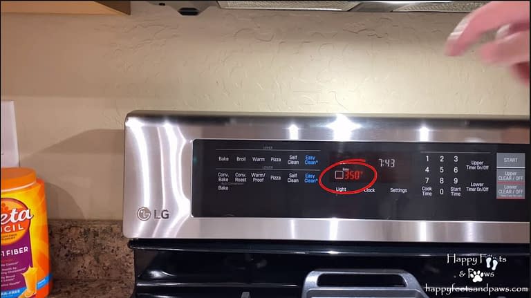 picture of oven preheated to 350F
